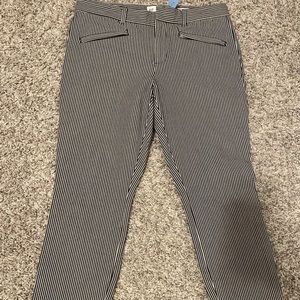 Gap striped pants. Size 8 super skinny